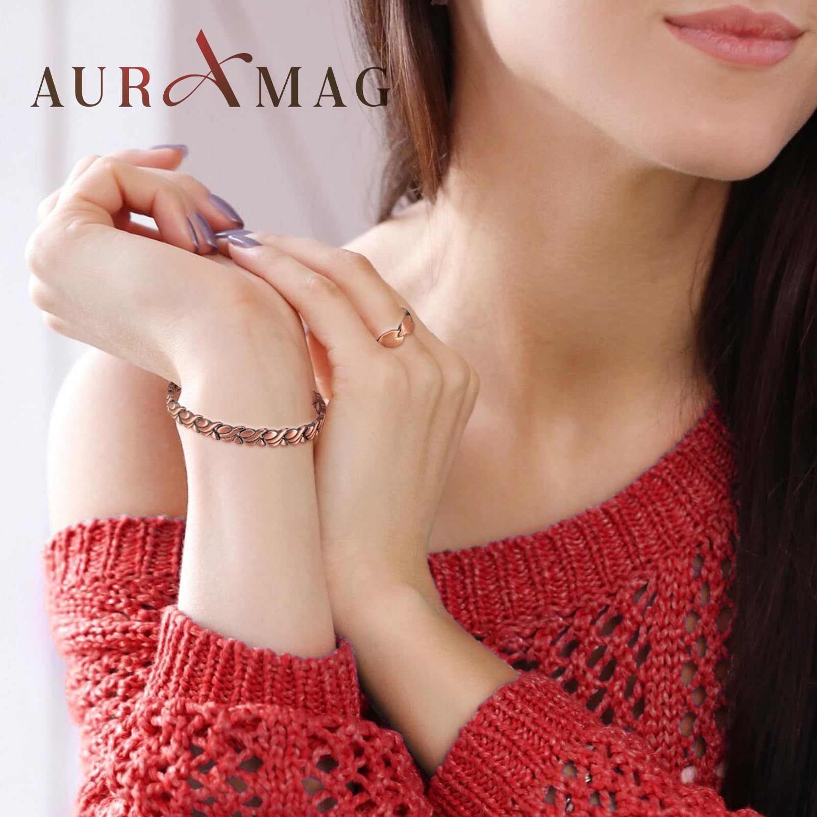 Pulsera Auramag de bronce magnetizada con 19 imanes para soporte suave.