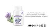Cápsulas de lavanda b en la palma de la mano para uso diario.