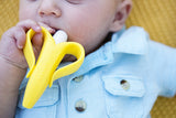 Baby Banana: mango ergonómico facilita el agarre de manos pequeñas.