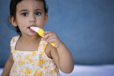 Baby Banana silicona grado alimentario para uso seguro.
