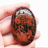 Piedra ovalada Bacatgem con regalo incluido para meditación y equilibrio emocional.