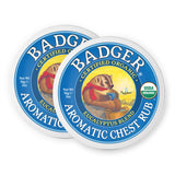 Badger Aromatic Chest Rub en bote de 2 oz, ideal para uso familiar.