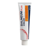 Textura cremosa de Balneum Plus Crema para piel áspera