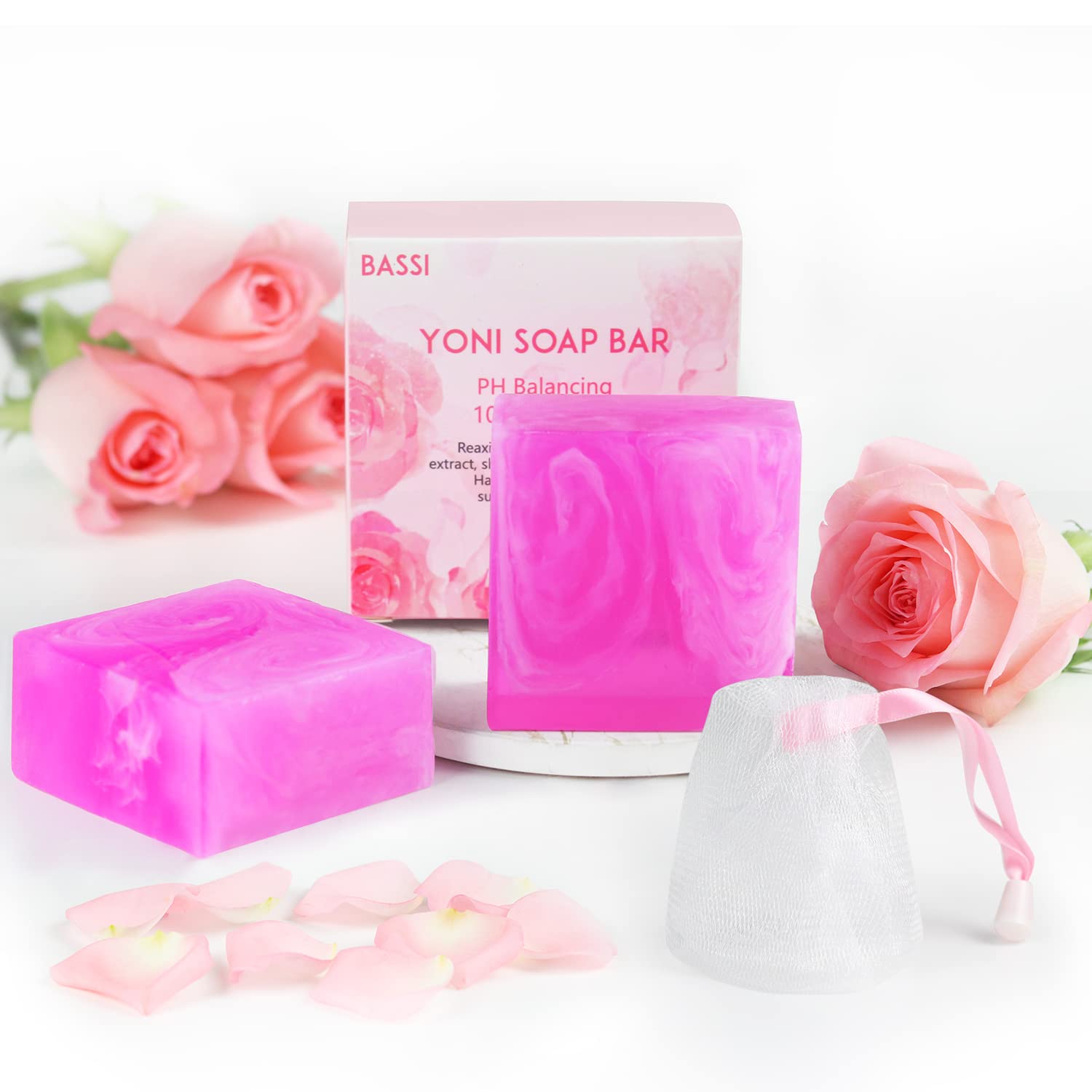 Barra Yoni de BASSI con rosas, aroma suave para cuidado diario.