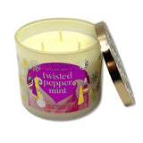 Vela Bath & Body Works Twisted Peppermint enfoque en diseño, fragancia envolvente para reuniones