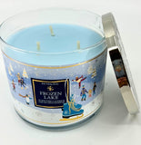 Vela de regalo de invierno Bath & Body Works para decorar.