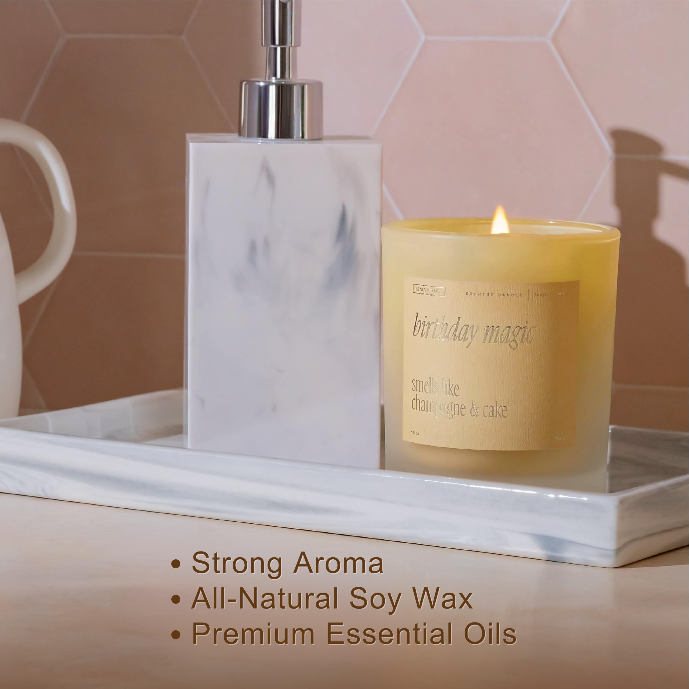 Encendido suave y duradero, vela de soya para un ambiente agradable.