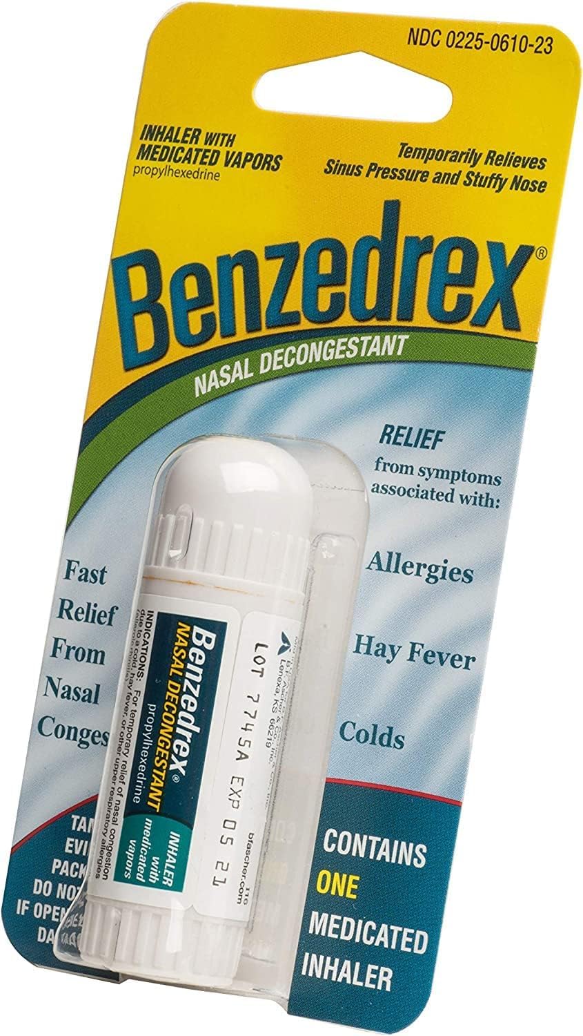 Benzedrex inhalador de vapor con alivio de presión sinusal.