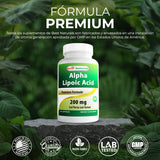 Best Naturals cápsulas en mano, toma suave y fácil.