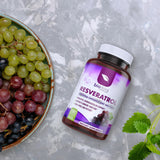 Ingredientes de Biodora Resveratrol 1600mg: acai, té verde y uva