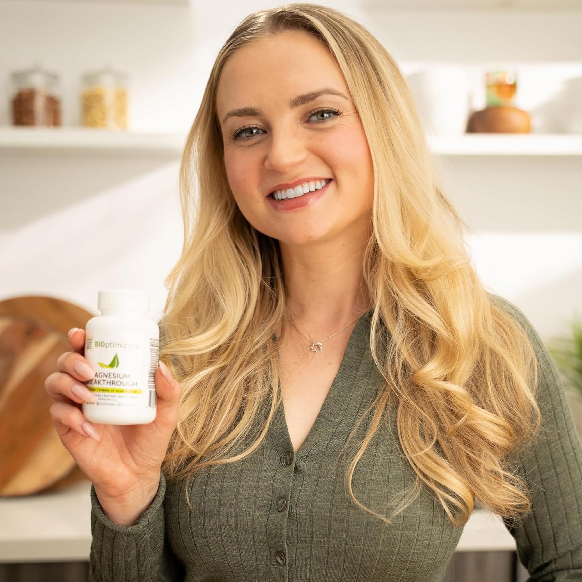 BIOptimizers Magnesium Breakthrough: etiqueta clara con ingredientes destacados.