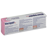 Biorepair Parodontgel efecto hidratante en mucosa oral para mayor comodidad.