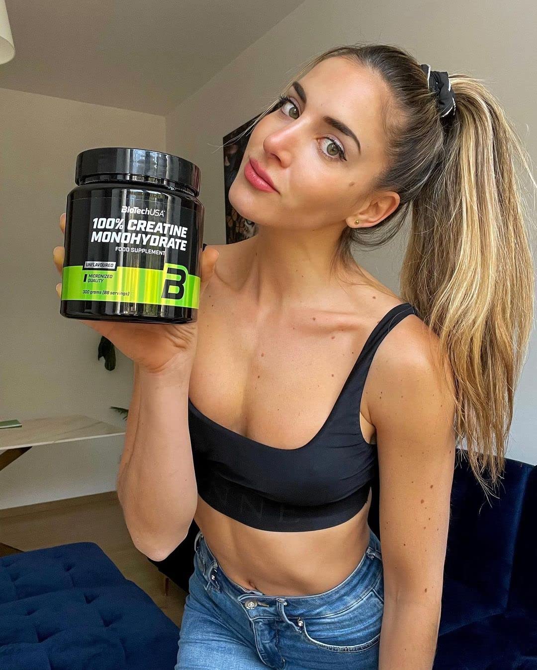 BioTechUSA Creatina Monohidrato sin sabor, ideal para mezclar en bebidas