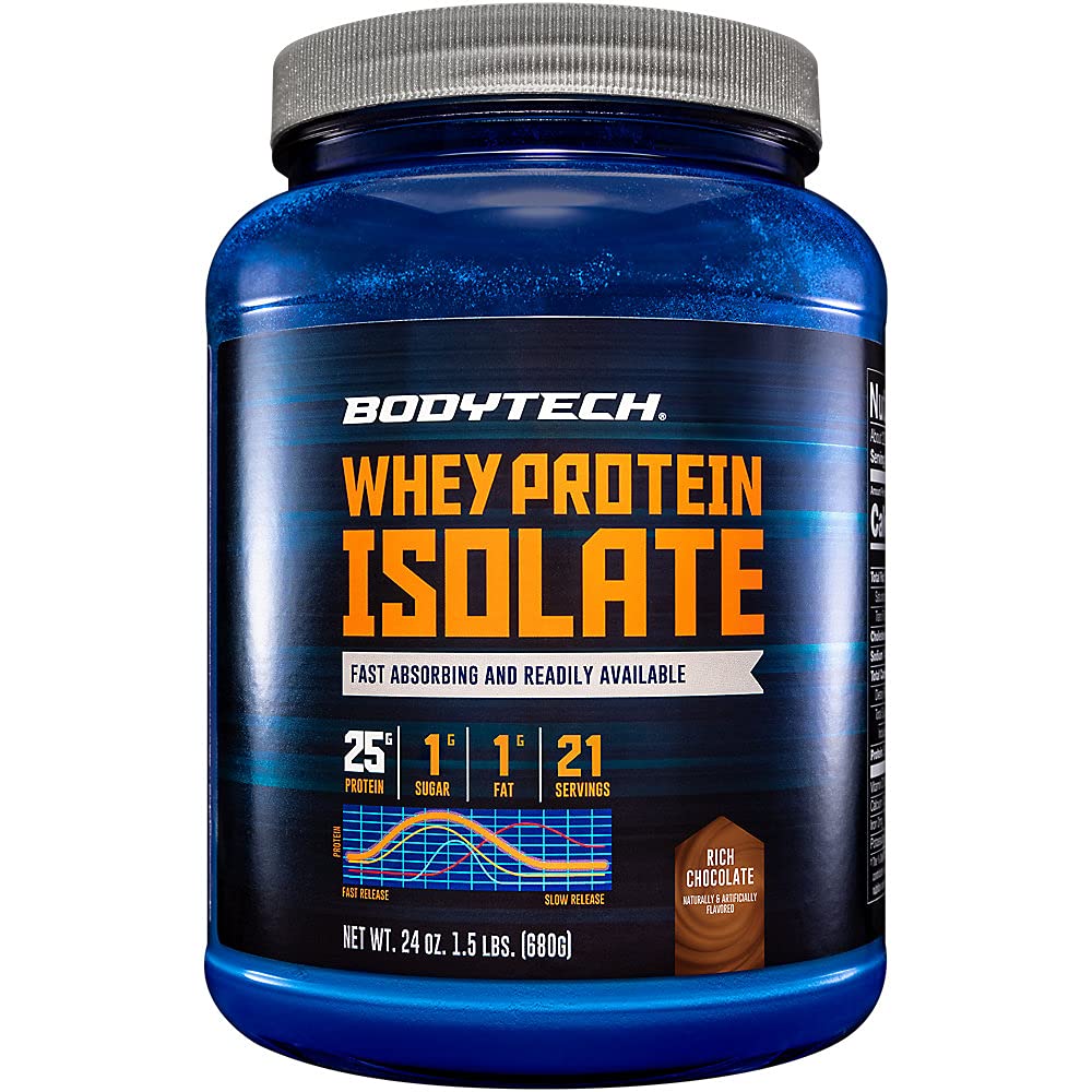 BodyTech Proteína de Suero Aislada en polvo en envase, fácil de mezclar para entrenamientos.