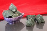 Piedras Crudas de Jade Verde – Grande (1,25–2,0 pulgadas) | Suerte, Prosperidad, Meditación | Bombay Crystals Export