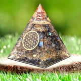 BOMBAY CRYSTALS EXPORT Pirámide orgonite para escritorio y decoración zen.