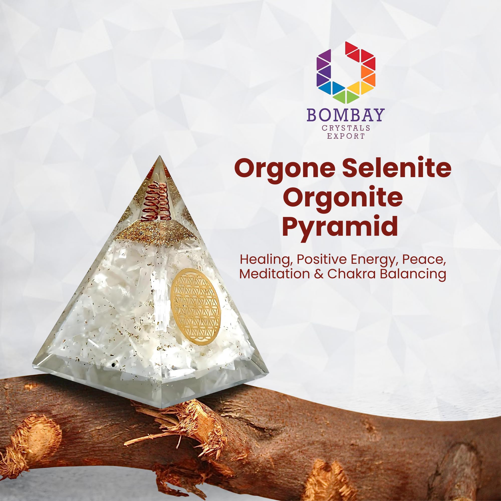 Bombay Crystals Export detalle de resina en la pirámide para enfoque mental.