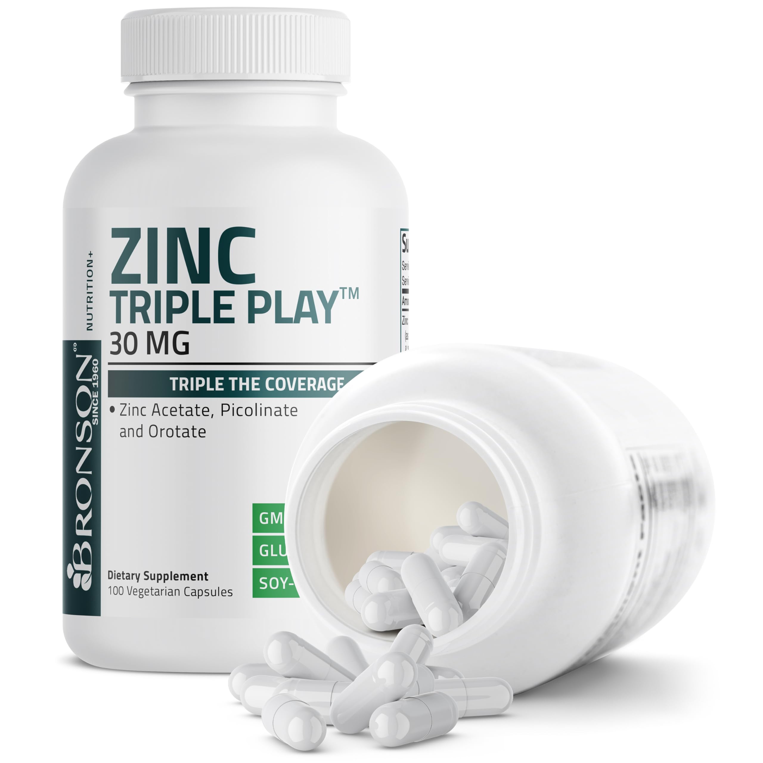 Envase de Bronson Zinc Triple Play en estante de farmacia.