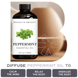 Brooklyn Botany aceite de menta en mano para experiencia sensorial