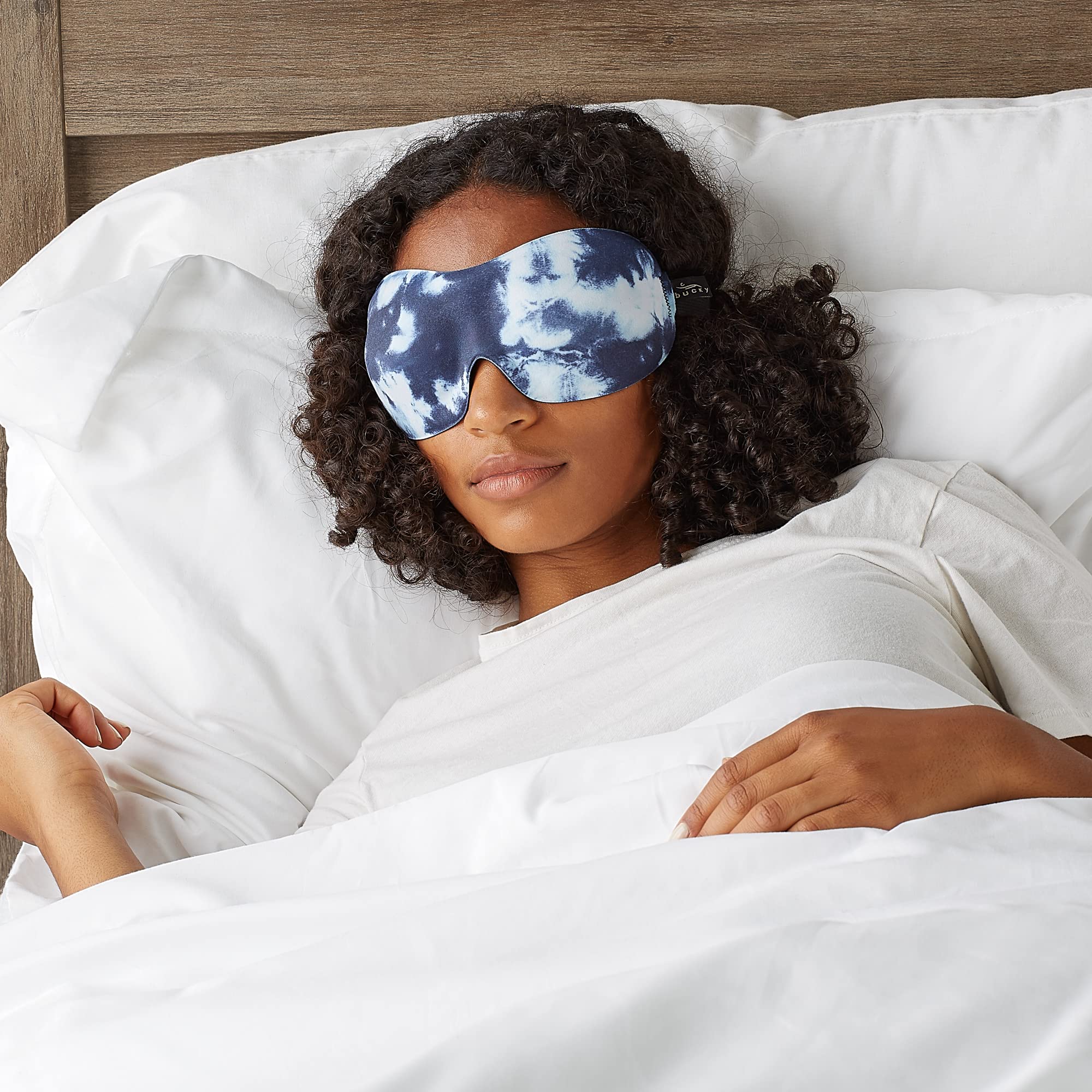 Bucky 40 Blinks: diseño contorneado evita presión sobre ojos