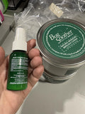 Aroma citronela destacado en vela Bug Soother para exterior.