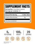 BulkSupplements creatina monohidratada con cucharada medidora para dosis consistentes.