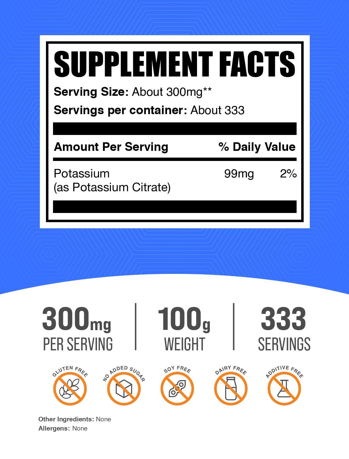 BulkSupplements cucharita medidora en bebida, fácil de incorporar a la rutina.