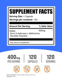 BulkSupplements SAM-e cápsulas 400 mg; primer plano de la cápsula para facilitar su uso.