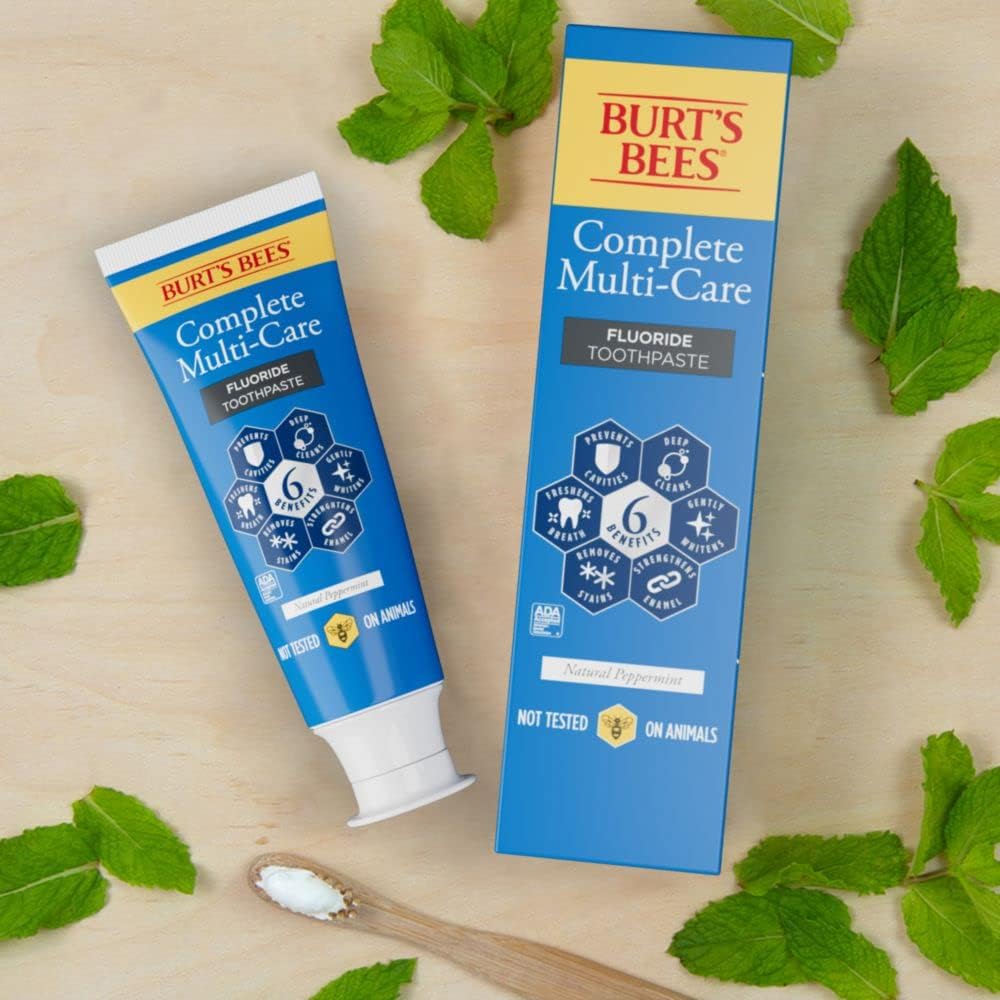 Burt's Bees Complete Multi-Care, envase reciclable para responsabilidad ambiental