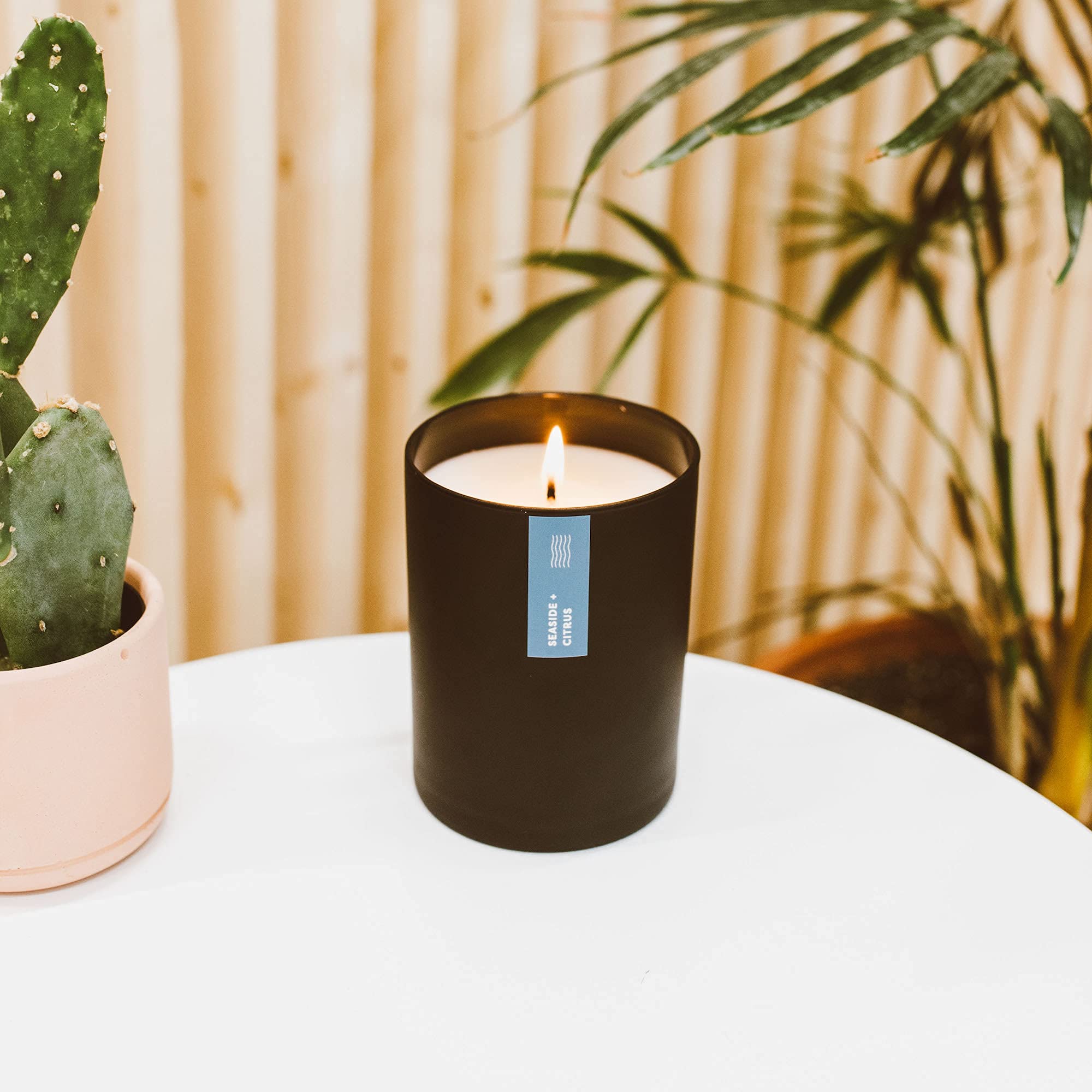 Calyan vela para ambientar el hogar con aroma suave