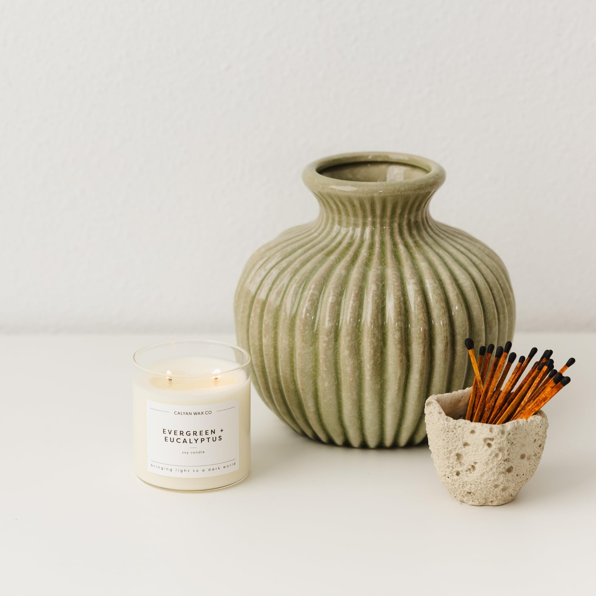 Calyan Wax Co. dona 5% de beneficios a ONG.