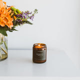 Calyan Wax Co. etiqueta minimalista en vela para regalo consciente