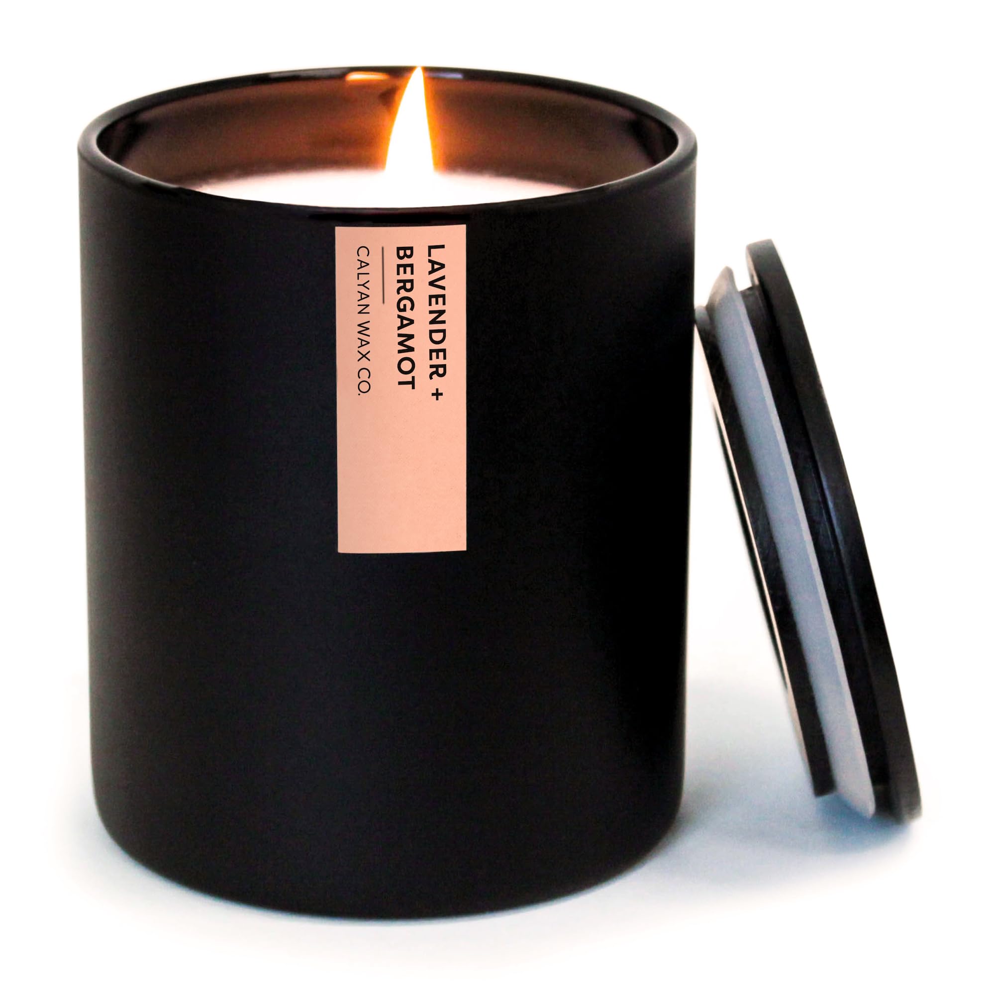 Calyan Wax Co. Lavanda y Bergamota en vela jarro para perfumar dormitorios.