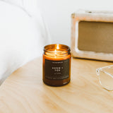 Calyan Wax Co. Aspen y Niebla ideal para salas medianas y ambientes relajantes