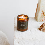Calyan Wax Co. vidrio ámbar aporta estilo y protege la vela