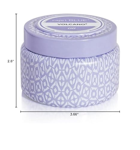 Capri Blue Volcano, lata de viaje lavanda, iluminación suave para noches relajantes.