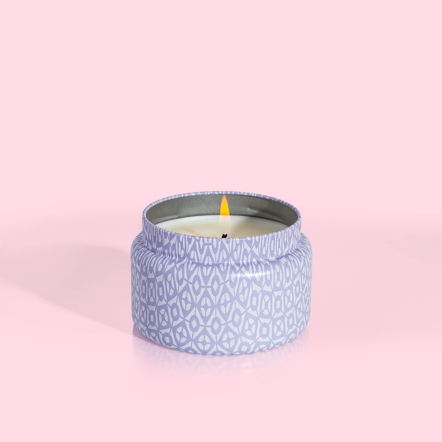 Capri Blue Volcano, uso como regalo decorativo, envase reutilizable para renovar estilo.