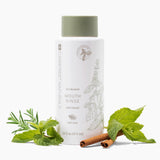 CariFree Naturals Botella destaca corteza de magnolia como ingrediente.