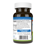 Carlson Vitamina D3, cápsulas suaves en la mano para uso diario.