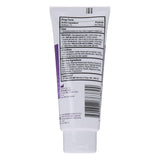 Aplicación de la crema barrera duradera de Cavilon para comodidad prolongada.