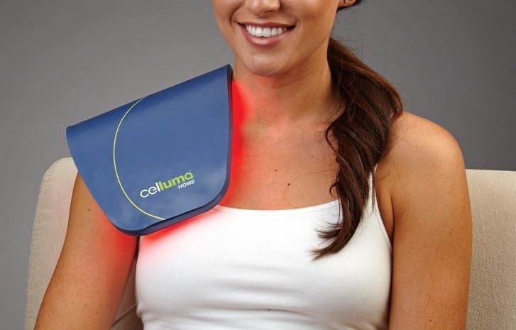 Celluma Home LED, uso focalizado en rostro y cuello.