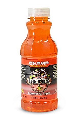 Champ Flush Out Bebida Desintoxicante arándano manzana verter en vaso diario