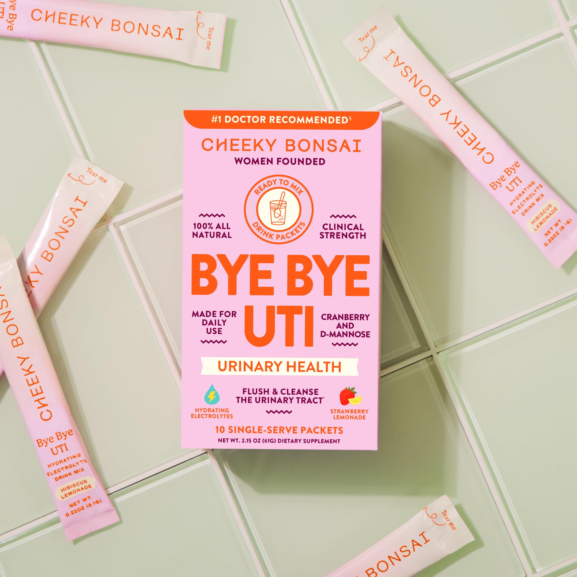 Cheeky Bonsai UTI: vertido-agua para obtener una bebida refrescante y saludable.