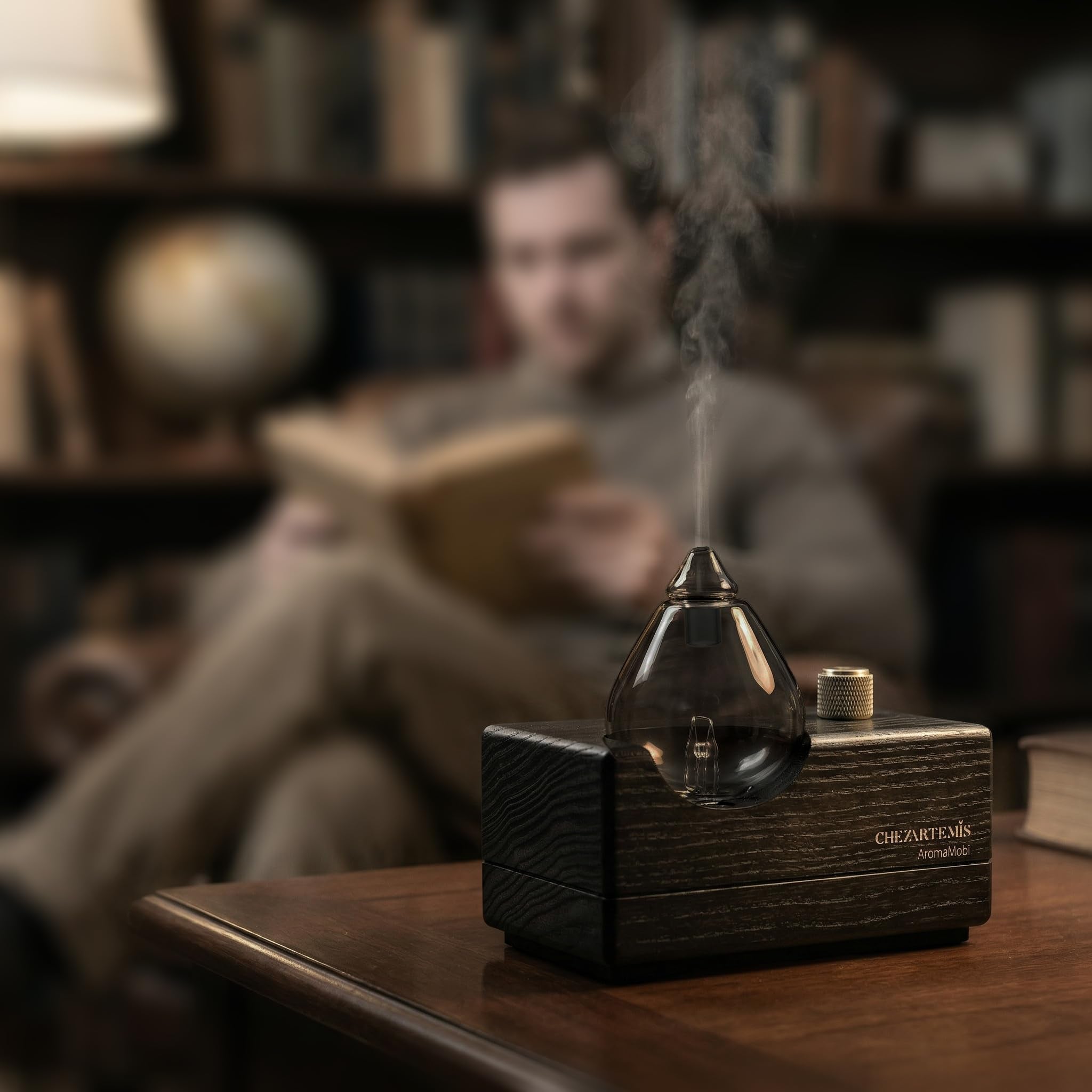 CHEZARTEMIS difusor vidrio humo oscuro, diseño industrial y monitorización de niveles