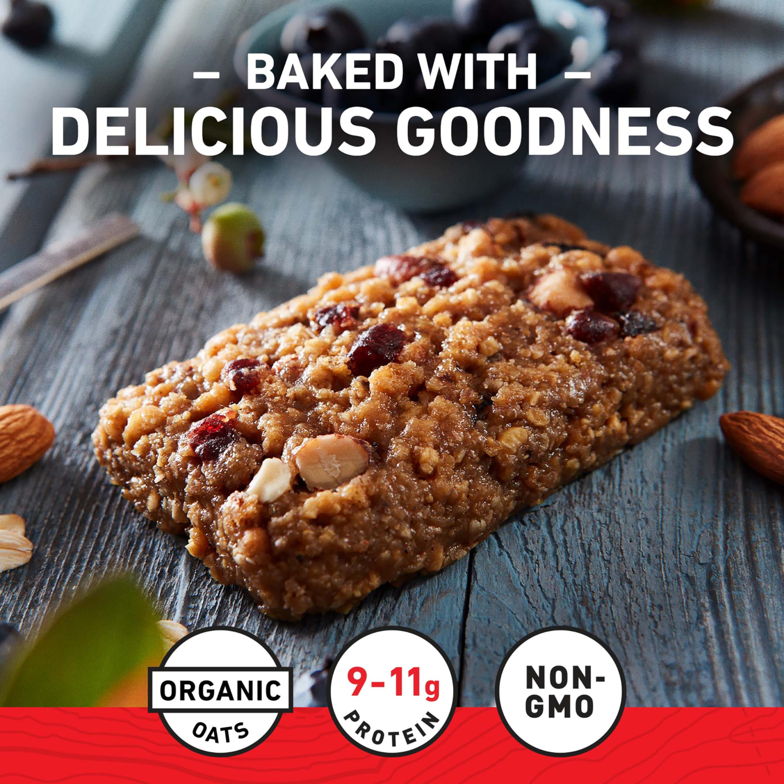 CLIF Bar sabor arándano-almendra para snack rápido.