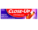 Close Up pasta dental con fluoruro y gel rojo, limpieza diaria.