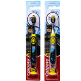 Cepillo Colgate Batman para niños con ventosa, ideal para inicio de rutina.