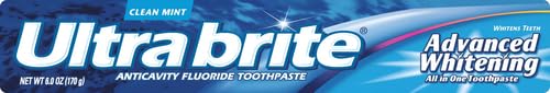 Presentación de Colgate Ultra Brite para uso diario cómodo.