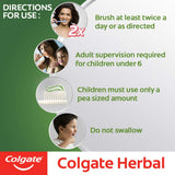 Colgate Herbal Pasta Dental con manzanilla, cepillado suave y refrescante.