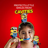 Mango con personaje Colgate Kids Minion, diseño atractivo para niños.